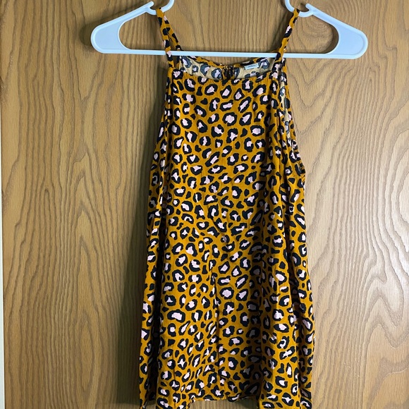 Old Navy Tops - Old Navy Leopard Tank